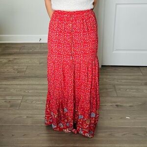 Chic Red Floral Maxi Skirt